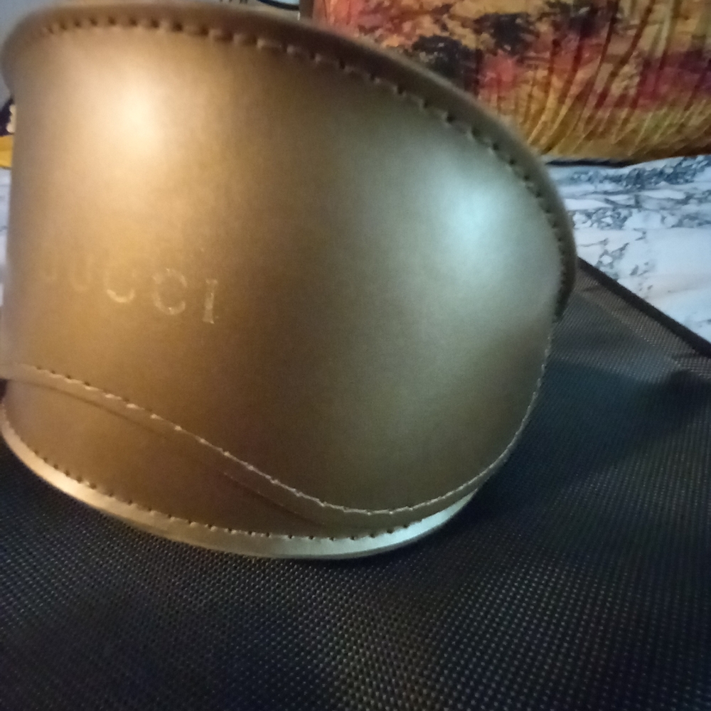 Gucci gold soft case